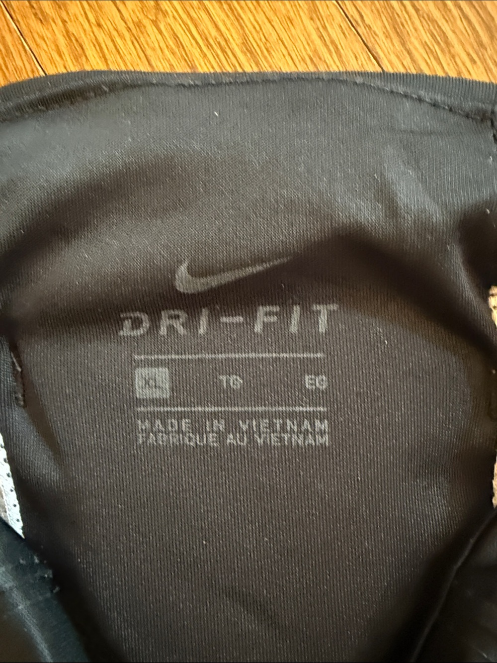 Nike Black Padded Football Girdle with White Swoosh - Picture 2 of 3
